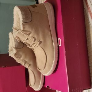 Kohls So Ivyy style booties